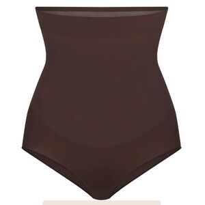 NTW/ SKIMS EVERYDAY SCULPT HIGH-WAISTED BRIEF, dark brown espresso color.
